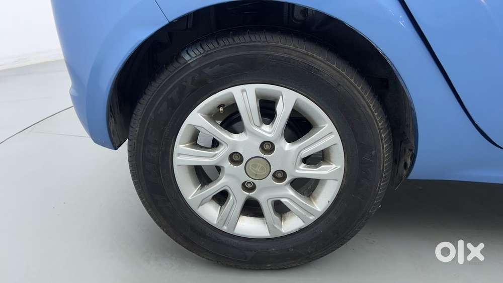 Tata Tiago Xz, 2016, Petrol