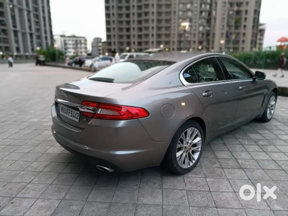 Jaguar Xf 2012 Diesel 120000 Km Driven