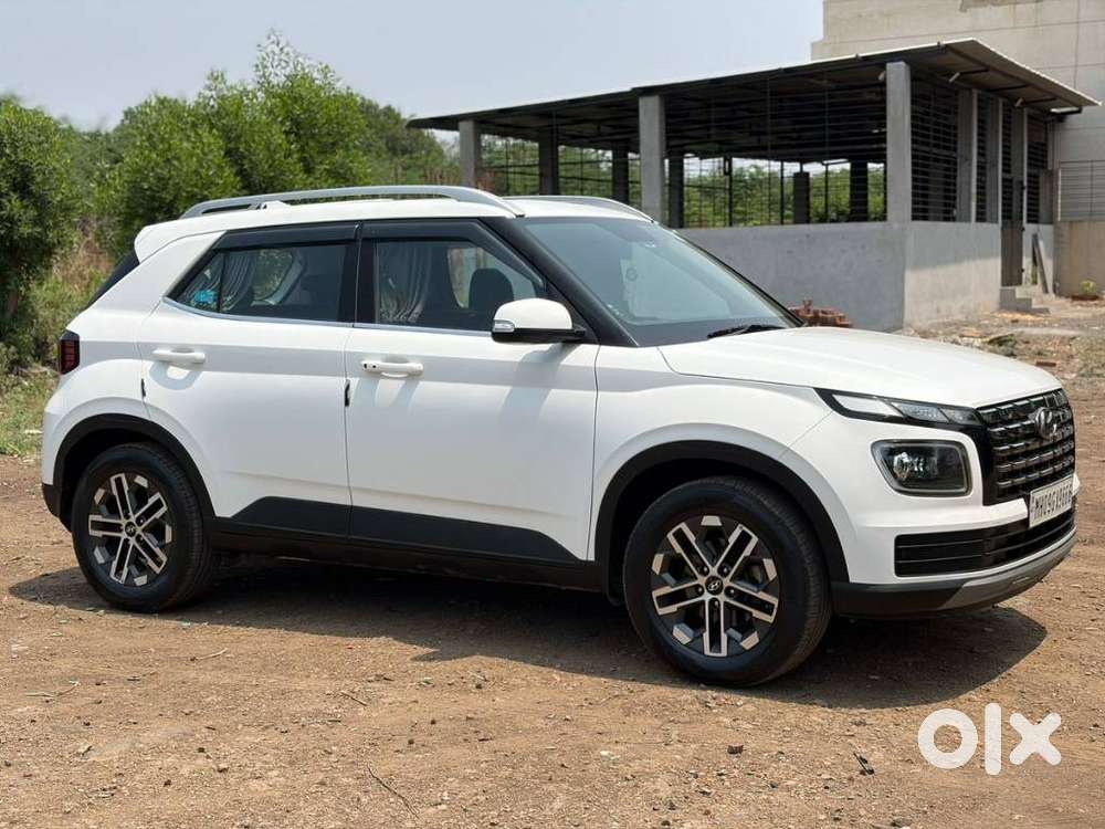 Hyundai Venue Sx (o) Mt 1.5 Diesel, 2022, Diesel