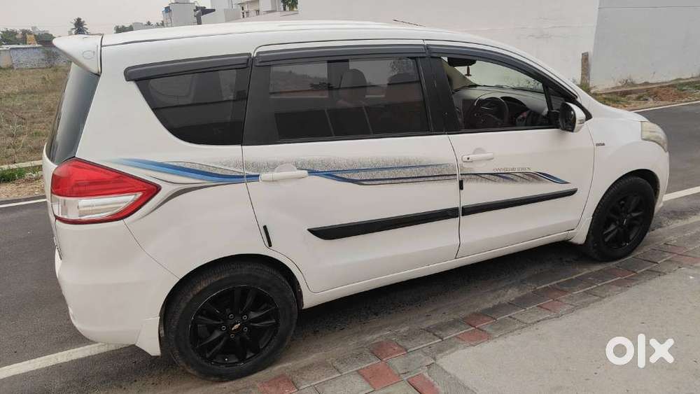 Maruti Suzuki Ertiga 2012-2015 Vdi, 2012, Diesel