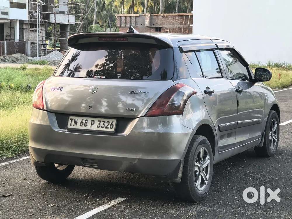 Maruti Suzuki Swift 2015
