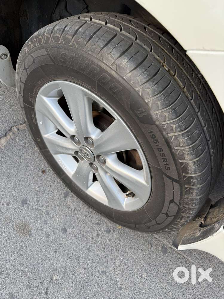 Toyota Corolla Altis [2011-2014] 1.8 Vl At, 2013, Petrol