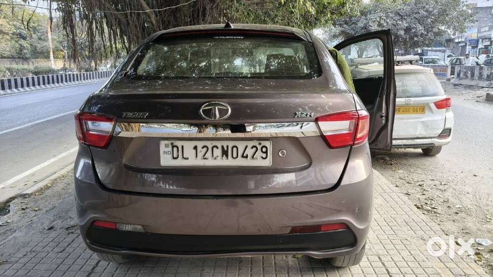 Tata Tigor Xza, 2018, Petrol