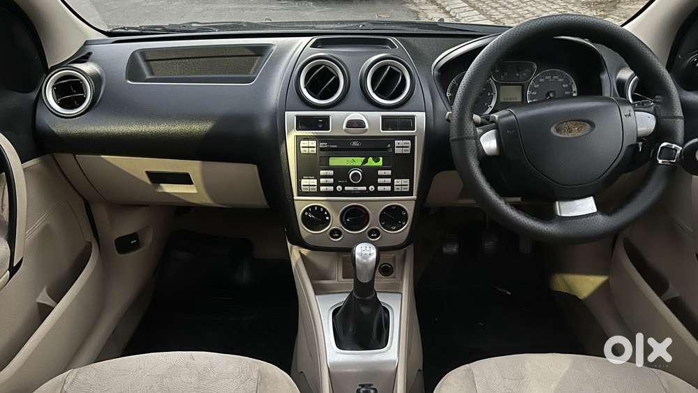 Ford Fiesta Classic 1.6 Duratec Titanium, 2010, Petrol