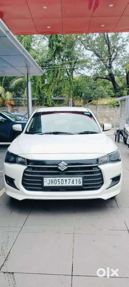 Maruti Suzuki Dzire 1.2 Vxi, 2025, Petrol