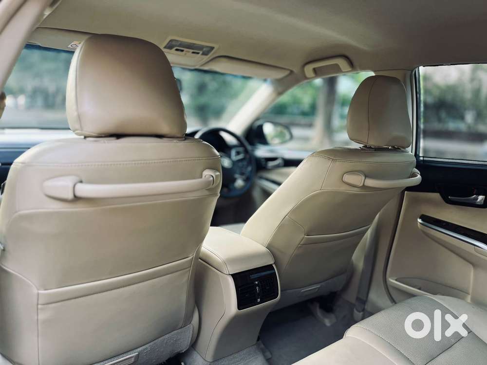 Toyota Camry Hybrid, 2016, Cng & Hybrids