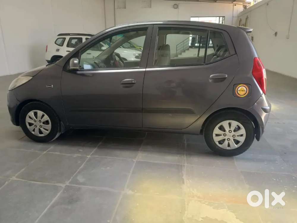Hyundai I10 1.2 Sportz 2012