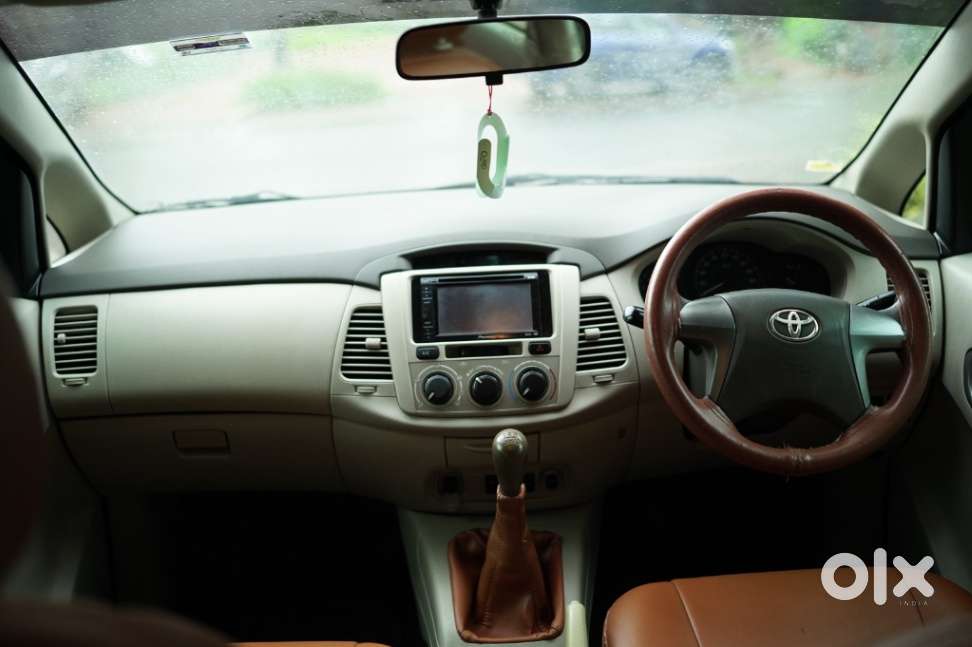 Toyota Innova 2.5 G (diesel) 7 Seater, 2013, Diesel