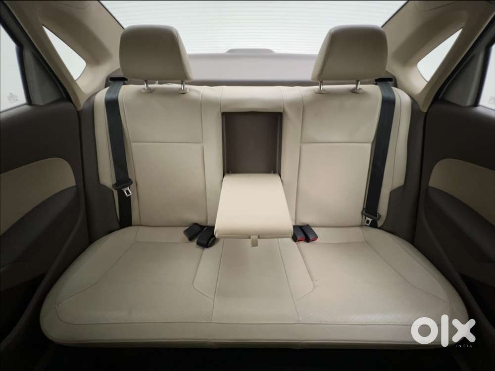 Skoda Rapid 1.6 Mpi At Style, 2016, Petrol