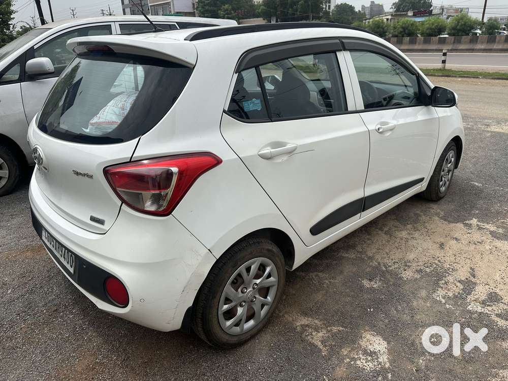 Hyundai Grand I10 Sportz O 1.2, 2019, Petrol