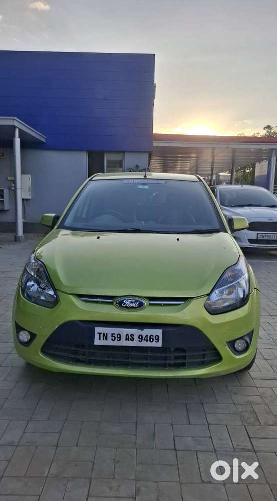 Ford Figo 1.2p Titanium Mt, 2011, Diesel