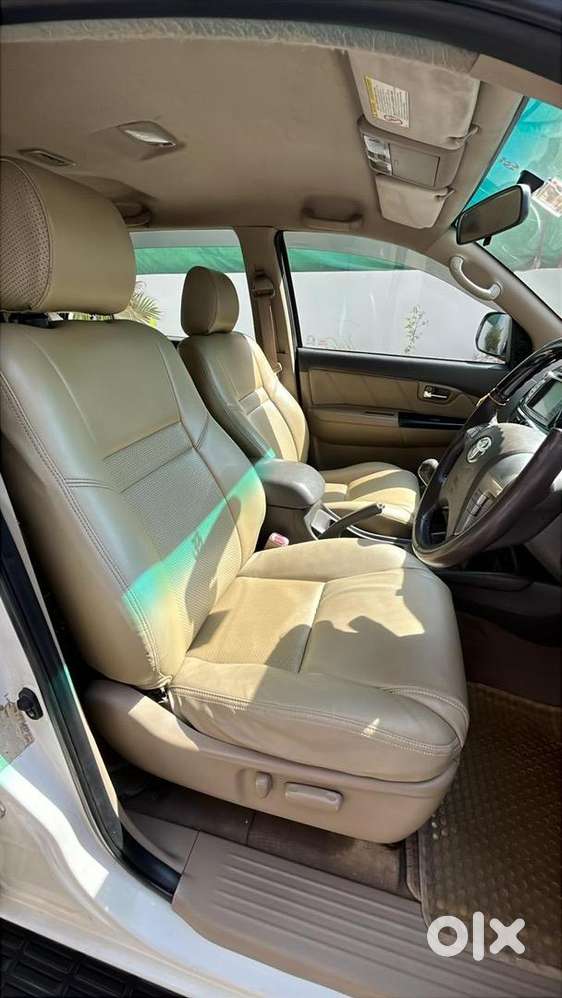 Single Owner Toyota Fortuner 4x4 Mt