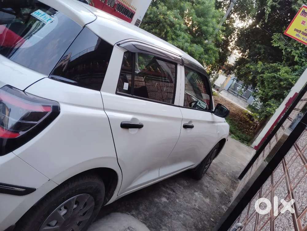 Maruti Suzuki Swift 2025 Petrol 21000 Km Driven