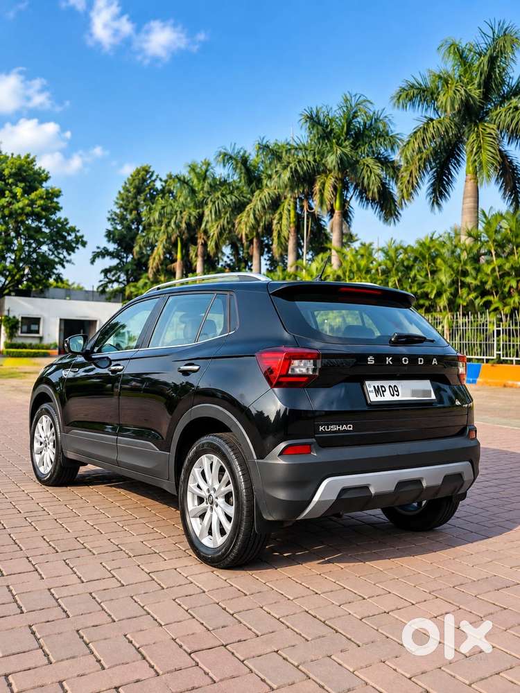 Skoda Kylaq Signature, 2026, Petrol