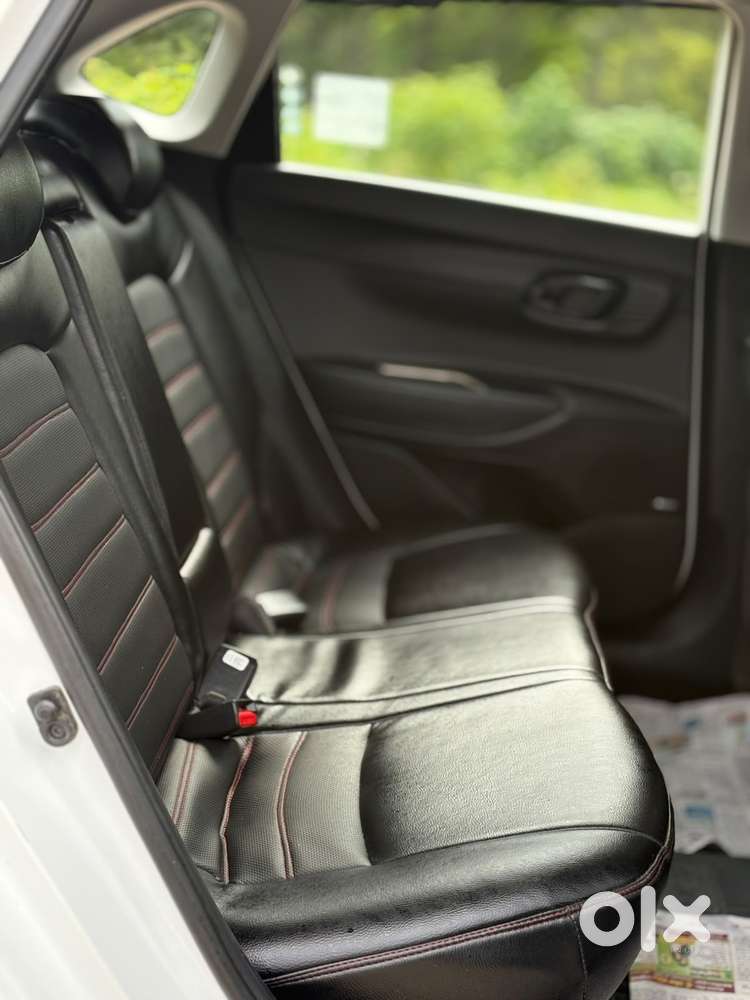Hyundai I20 Asta 1.2 O With Sunroof, 2021, Petrol