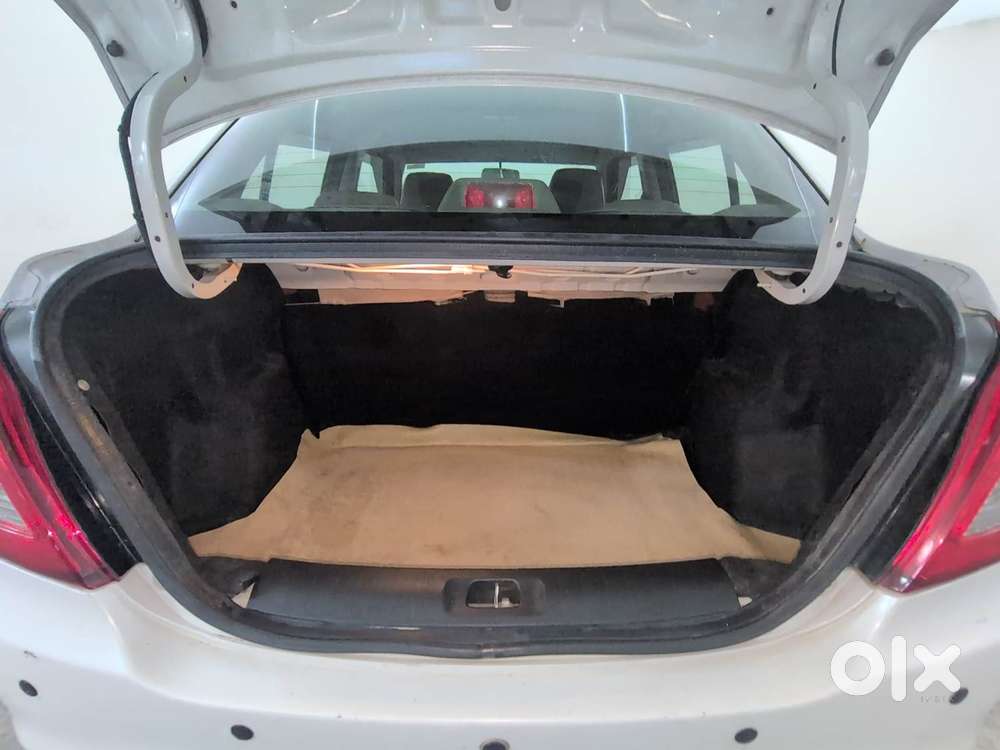 Maruti Suzuki Swift Dzire Amt Zdi, 2016, Diesel