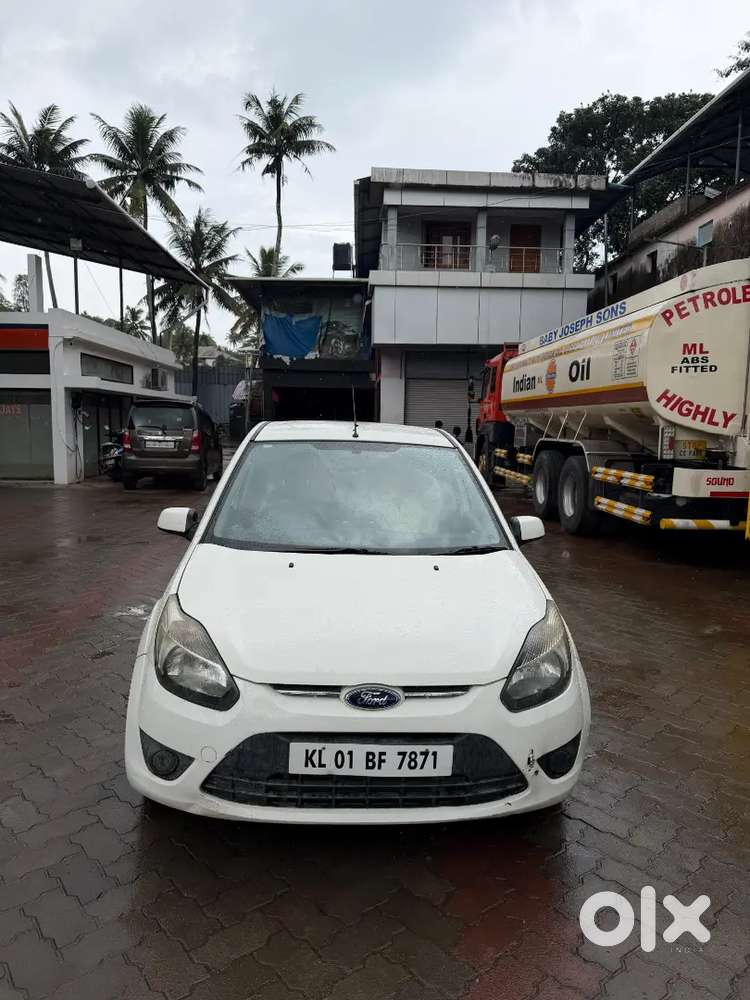 Ford Figo 1.2 Petrol 2012