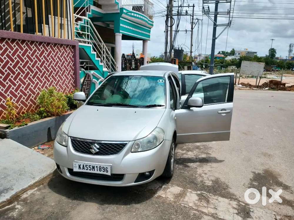 Maruti Suzuki Sx4 2010 Year Petrol