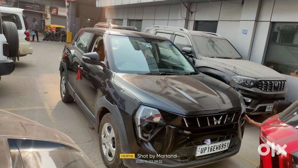 Mahindra Xuv 3xo Petrol 2025