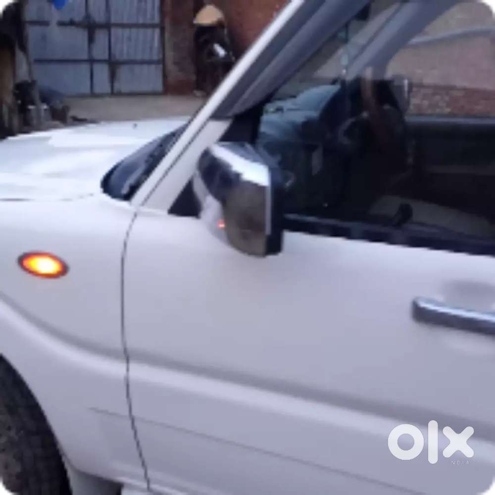 महिंद्रा स्कार्पियो इंजन का काम हो गया है अभी300 किलोमीटर चली है