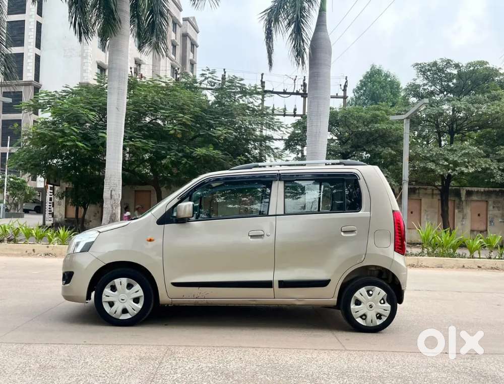 Maruti Suzuki Wagon R Vxi, 2017, Petrol