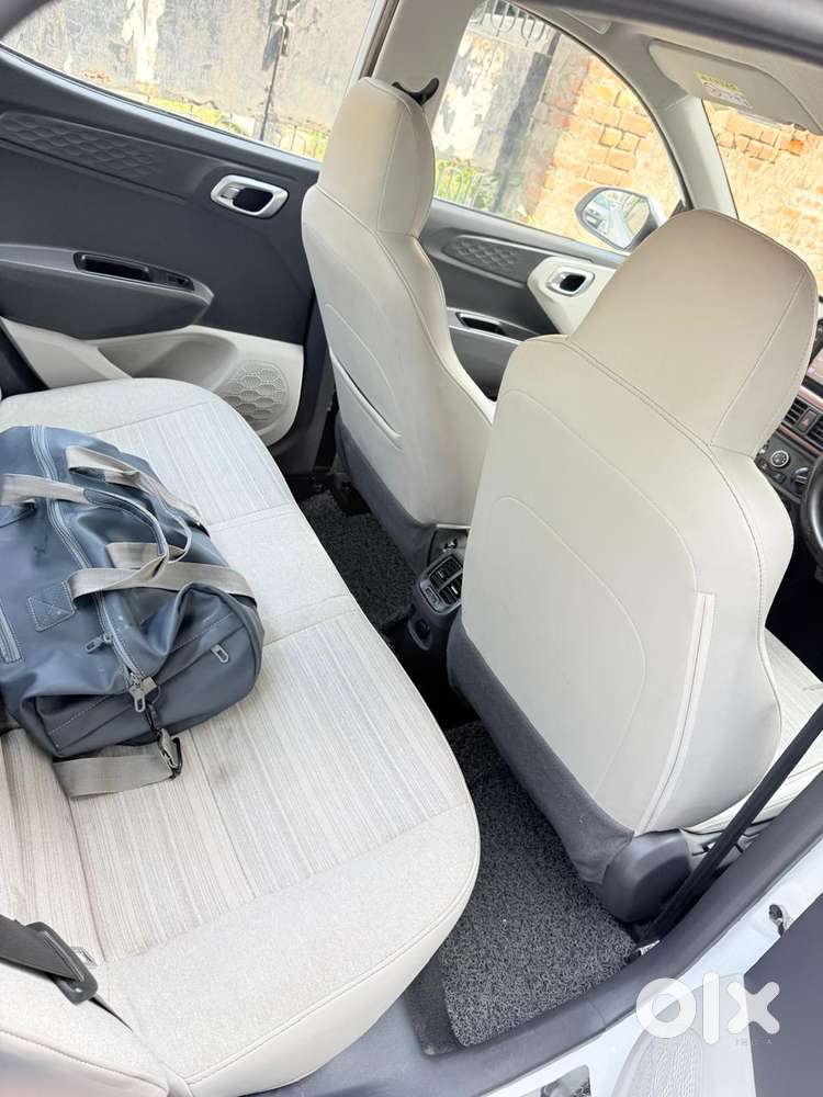 Hyundai Aura Sx 1.2 Cng, 2022, Electric