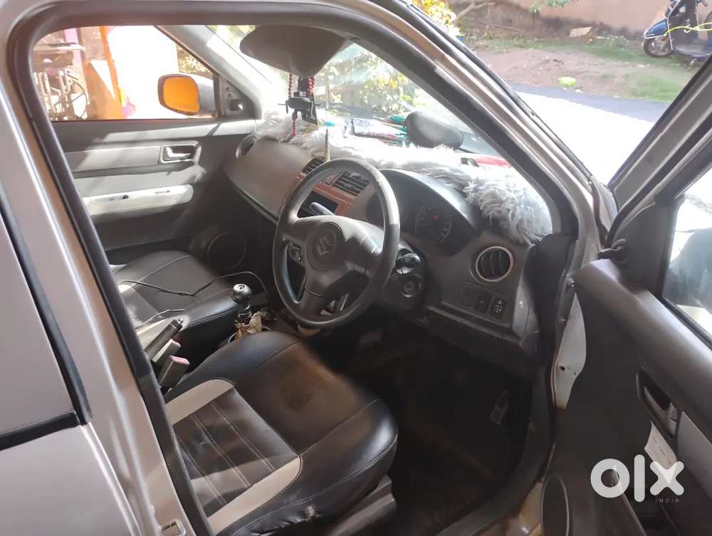 Maruti Suzuki Swift 2006 Petrol 260000 Km Driven