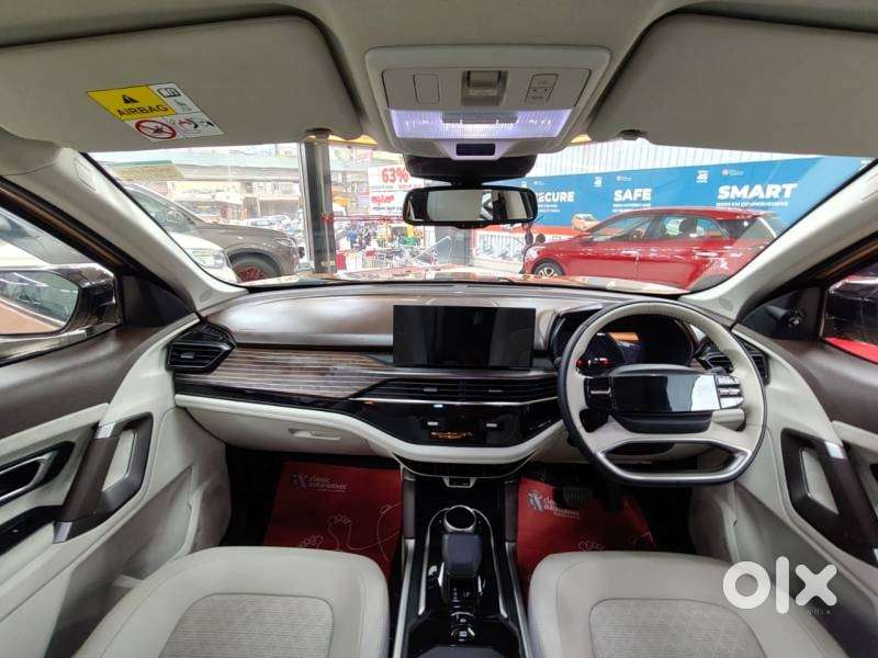 Tata Safari Accomplished Plus Dark Edition At, 2024, Diesel