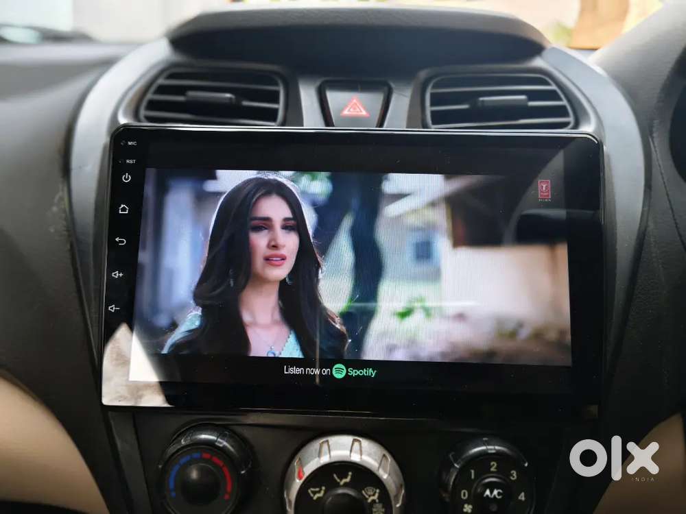 Hyundai Eon 2017. Exchange Me Dusri Gadi Bhi Chalengi