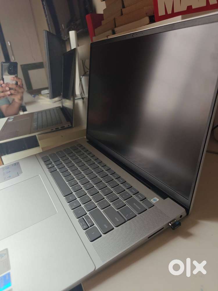 Dell  16GB, Core i7-1360P 2.2Ghz, 13th Gen