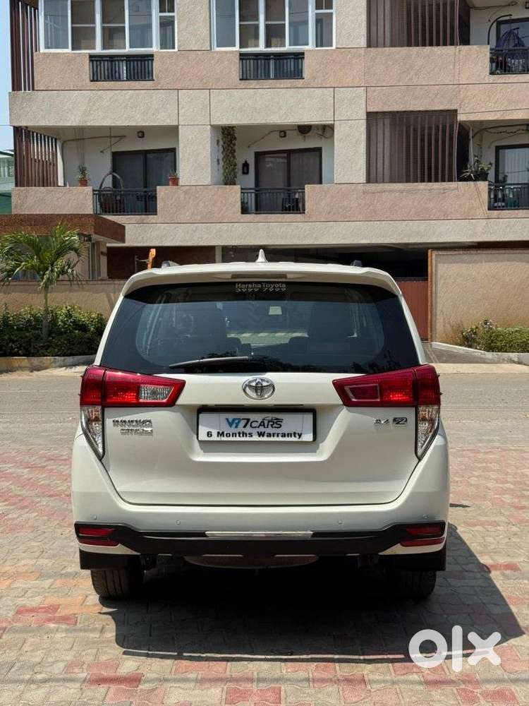Toyota Innova Crysta [2020-ongoing] 2.4 Zx At 7 Str, 2022, Diesel