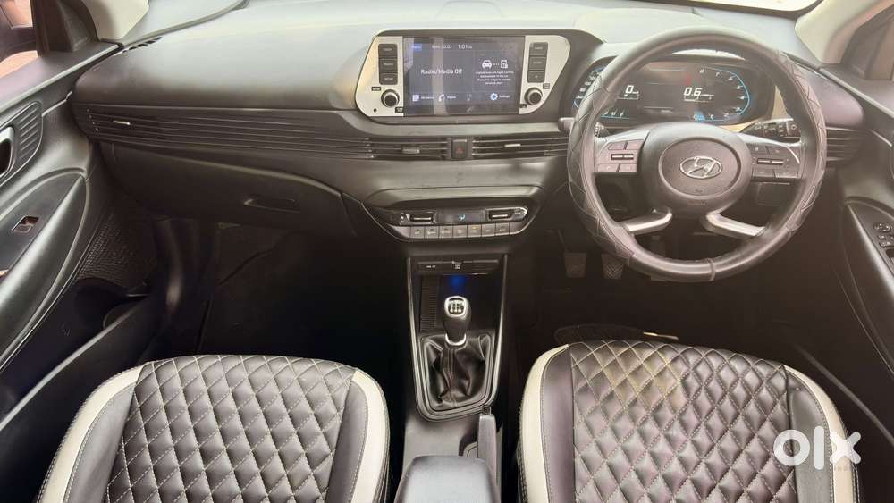 Hyundai I20 Petrol Asta, 2022, Petrol