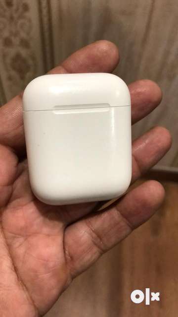 Airpods case best sale second generation