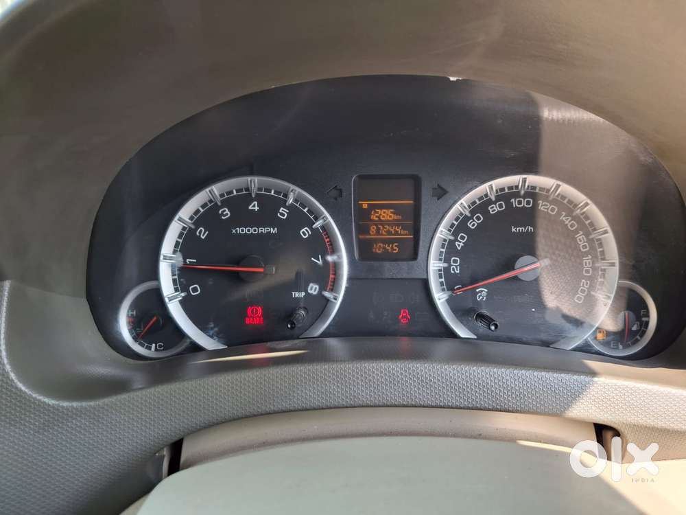 Maruti Suzuki Ertiga Vxi, 2014, Petrol