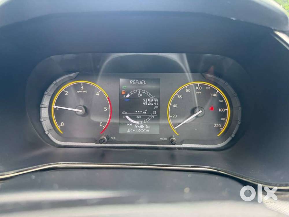 Tata Safari 2.0 Kryotec Xt Plus Dark Edition, 2023, Diesel