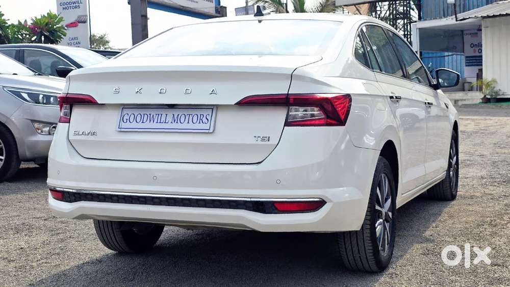 Skoda Slavia 1.5 Tsi Style At, 2023, Petrol