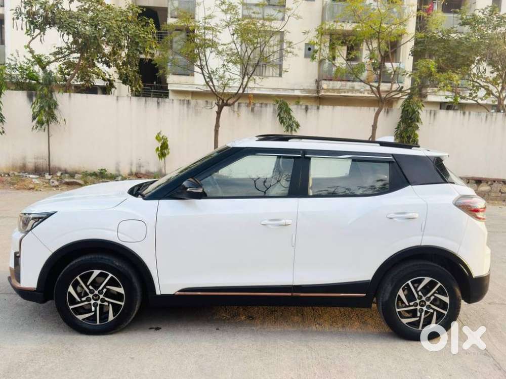 Mahindra Xuv400 Ev El Fast Charger, 2024, Electric