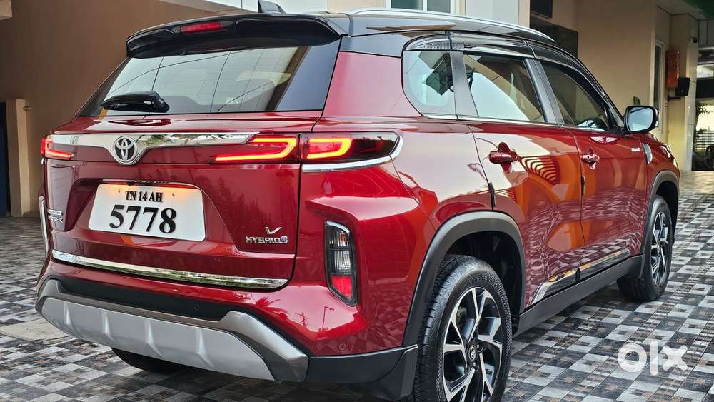Toyota Urban Cruiser Hyryder 1.5 V Neo Drive At, 2024, Petrol