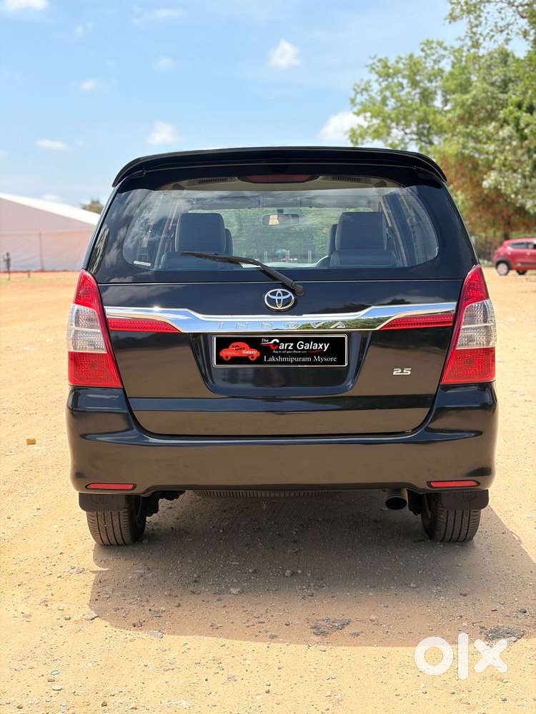 Toyota Innova 2.5 Zx 7 Str Bs-iv, 2014, Diesel