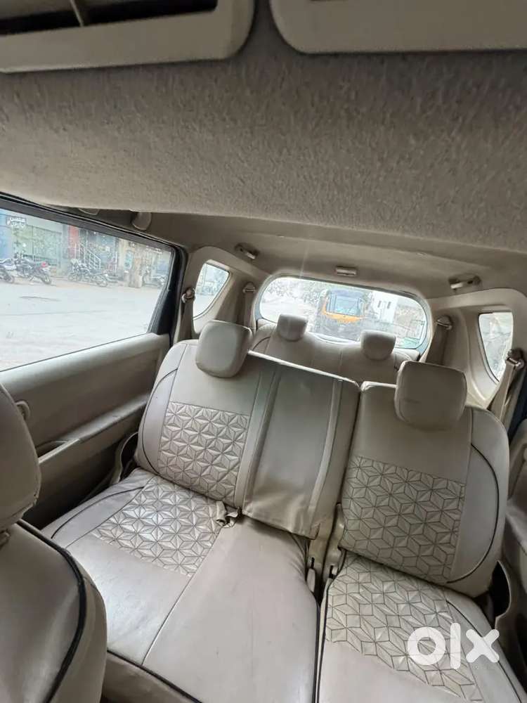 Maruti Suzuki Ertiga Vdi 2013