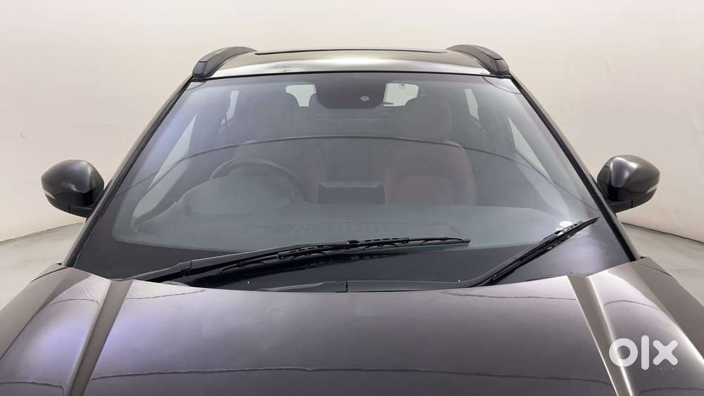 Tata Nexon 1.2 Revotron Xz Plus Luxs Red Dark Edition Amt, 2023, Pet..