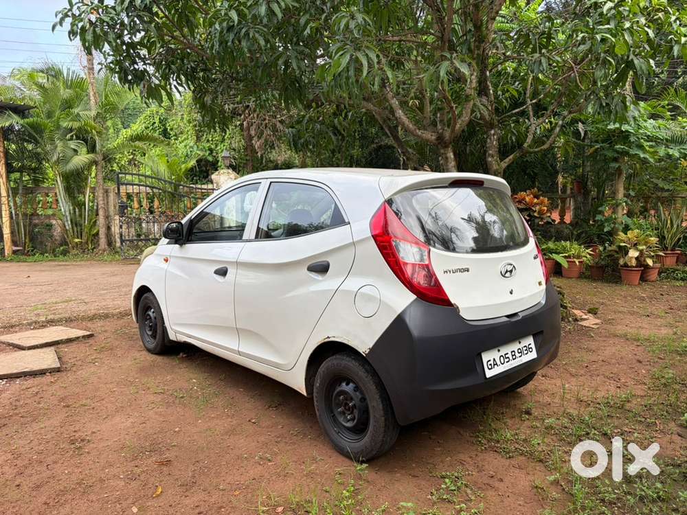 Hyundai Eon Petrol 2012 Km Driven