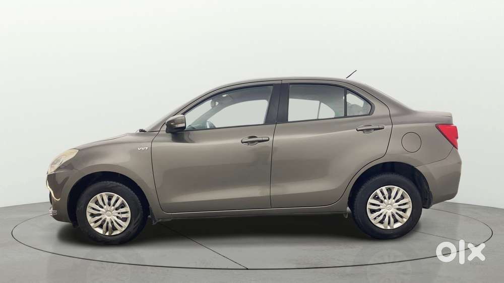 Maruti Suzuki Swift Dzire Amt Vxi, 2018, Petrol