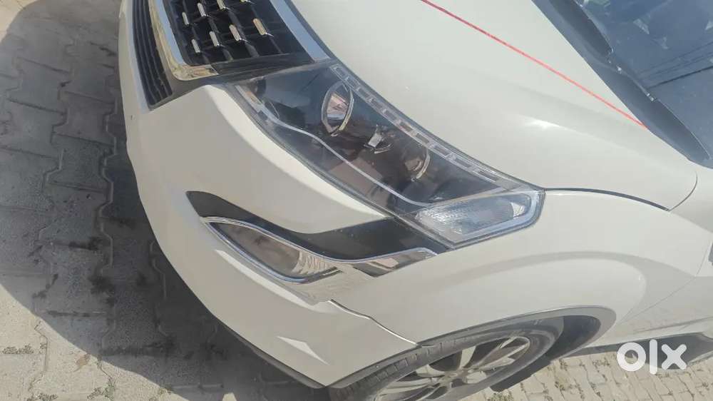 Mahindra Xuv500 2018 Diesel Well Maintained