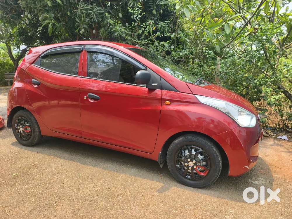 Hyundai Eon 2014 Petrol 26800 Km Driven