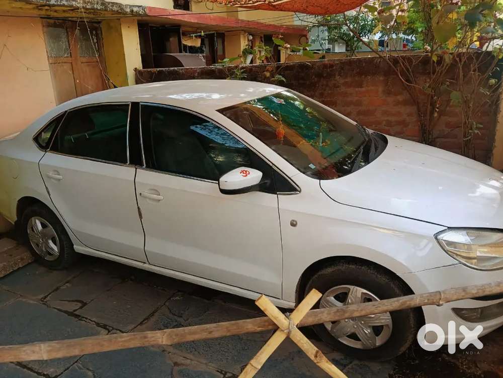 Skoda Rapid 2013 Diesel 98000 Km Driven