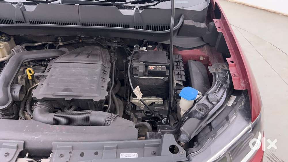 Volkswagen Taigun 1.0 Tsi Highline At, 2022, Petrol