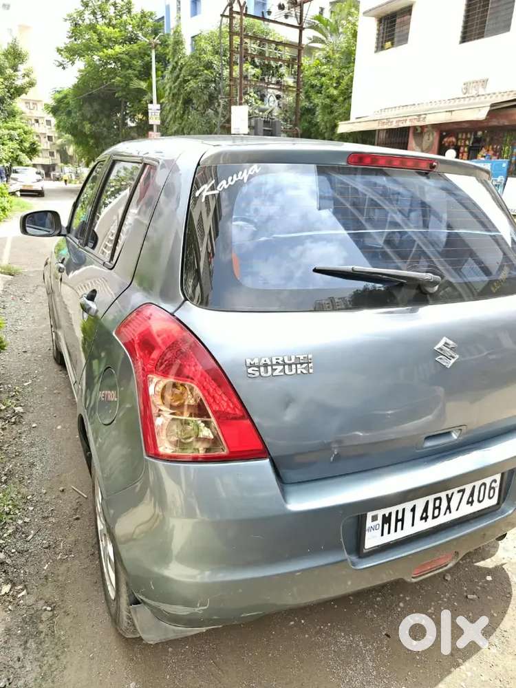 Maruti Suzuki Swift Zxi 2010