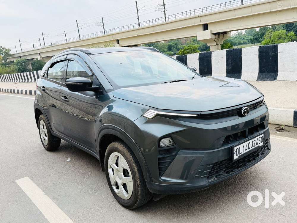 Tata Nexon Smart Plus S 1.2 Revotron Petrol 5 Mt, 2024, Petrol
