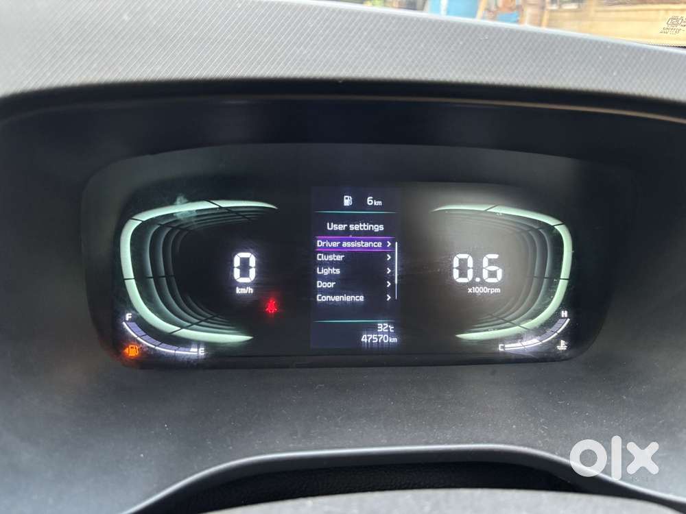 Kia Carens 1.4 Prestige Turbo 7 Str, 2022, Petrol